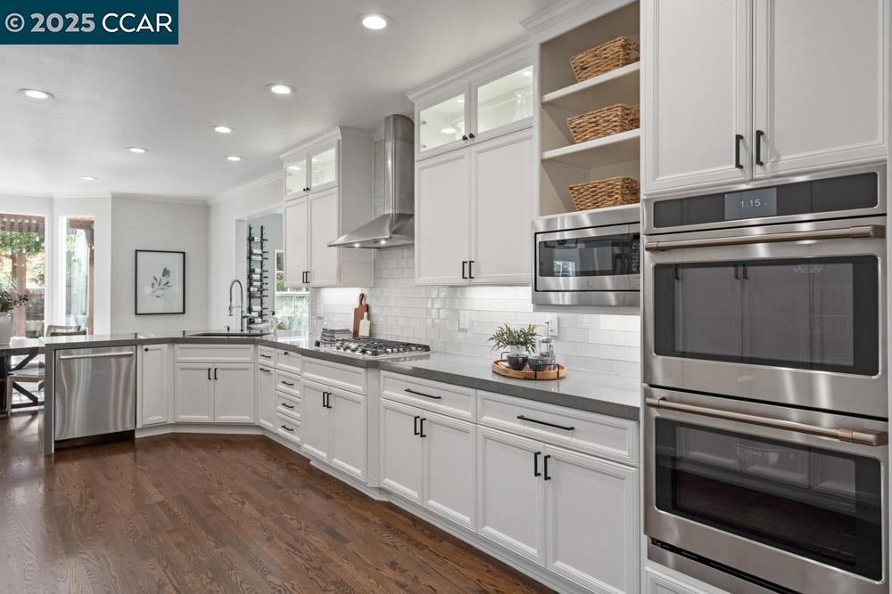 MAGEE RANCH - Residential