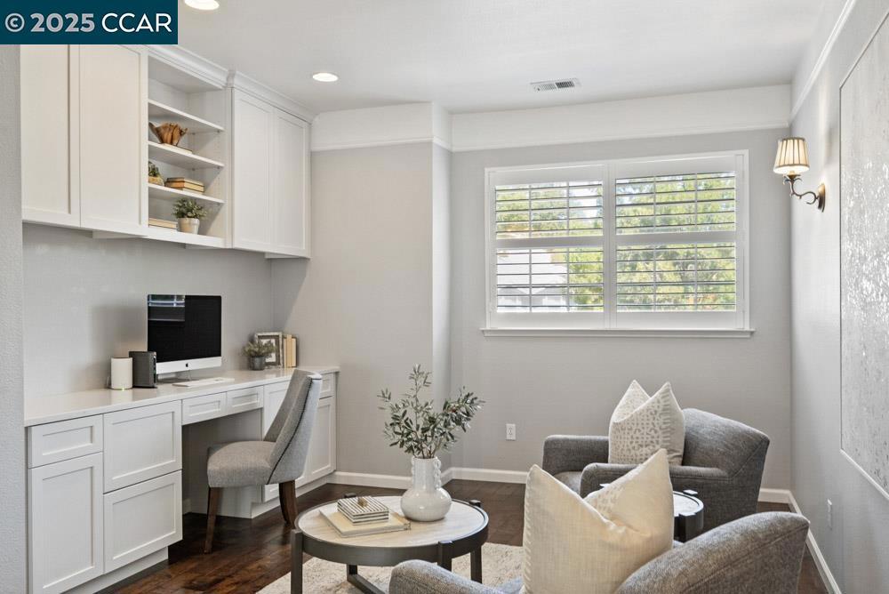 MAGEE RANCH - Residential