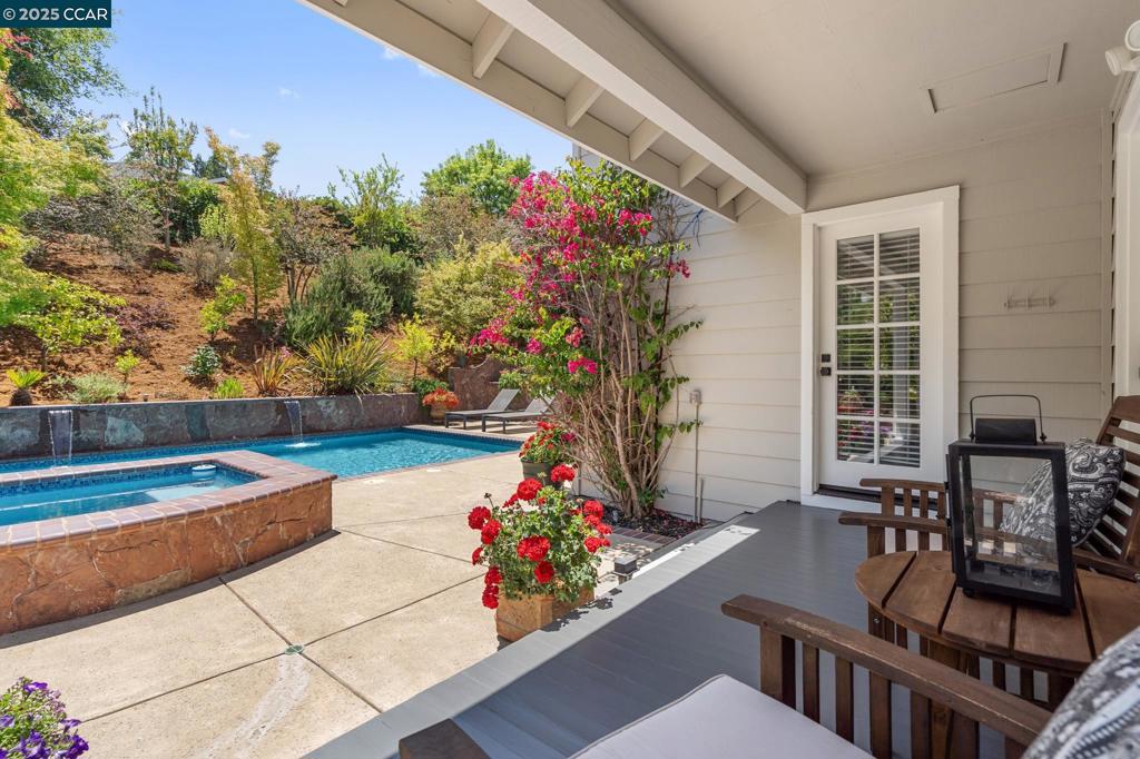 MAGEE RANCH - Residential