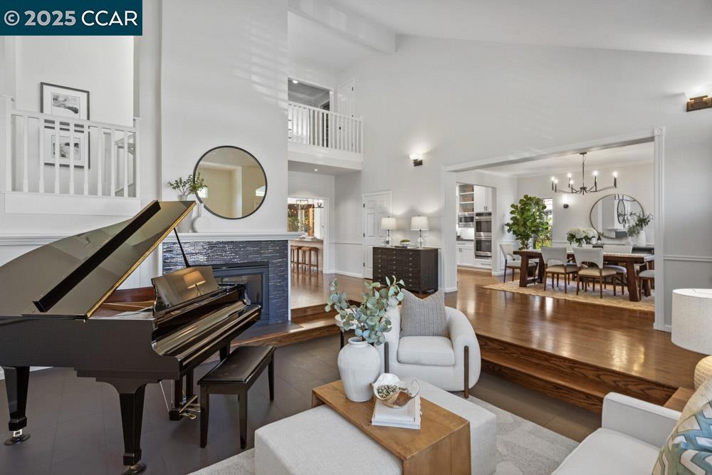 MAGEE RANCH - Residential