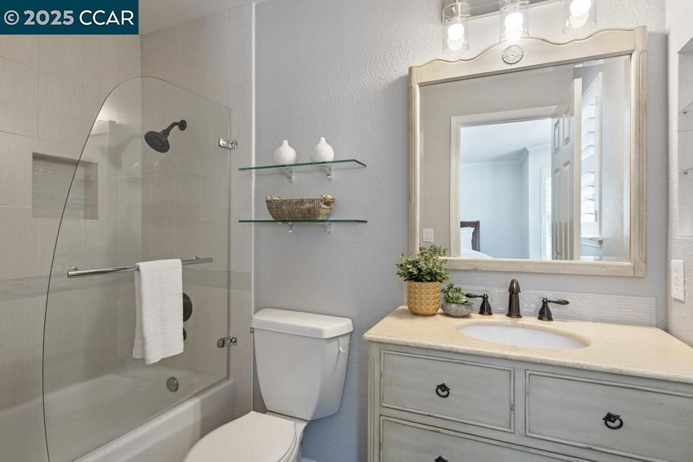 MAGEE RANCH - Residential