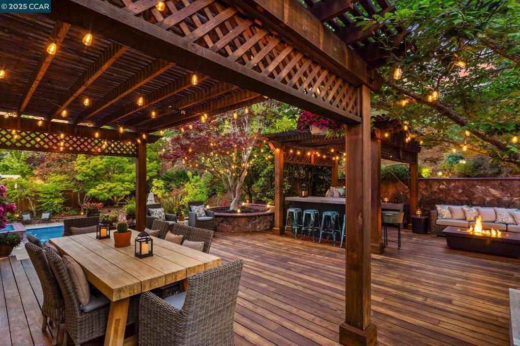 MAGEE RANCH - Residential