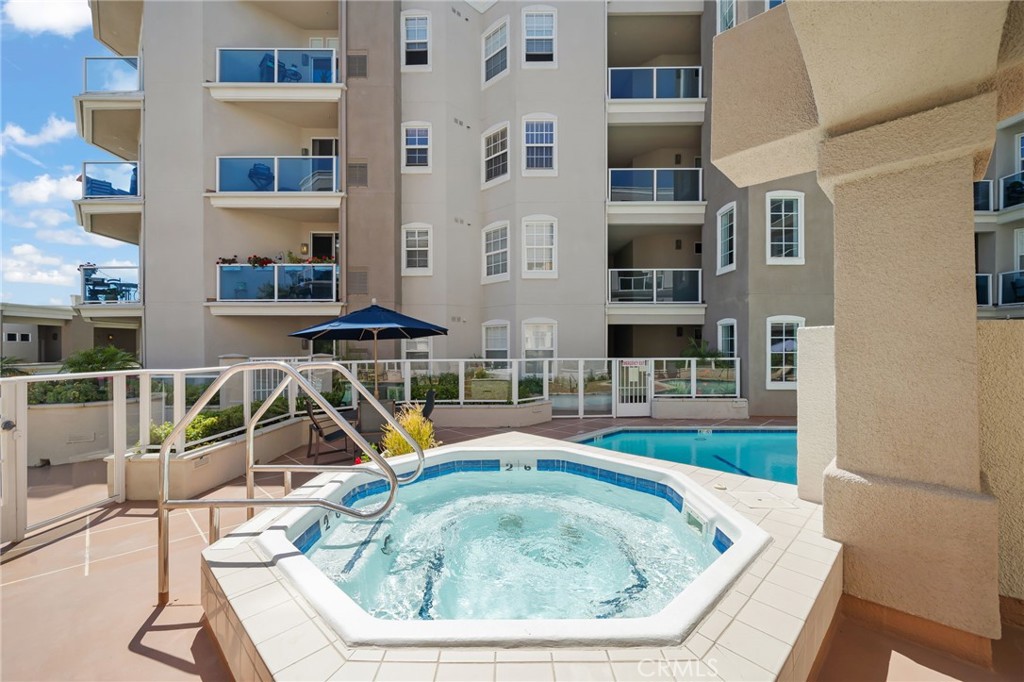 Alamitos Beach (AB) - Residential Lease