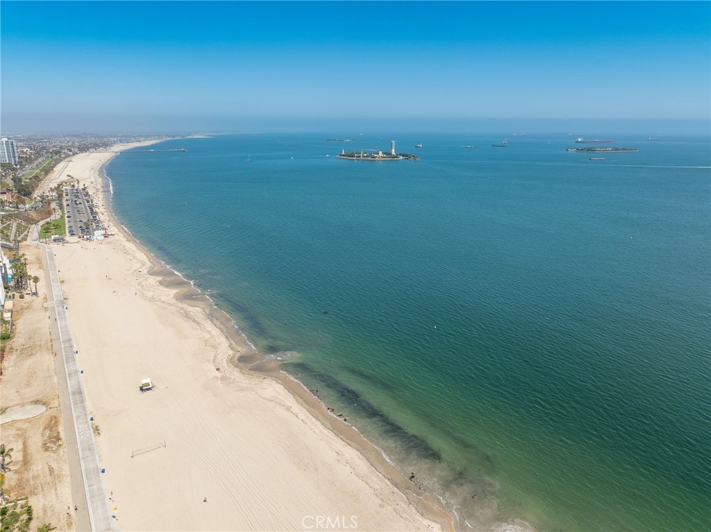 Alamitos Beach (AB) - Residential Lease