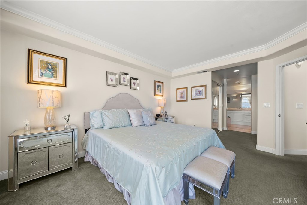 Alamitos Beach (AB) - Residential Lease