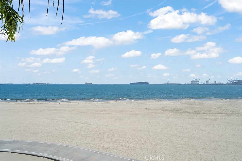 Alamitos Beach (AB) - Residential Lease
