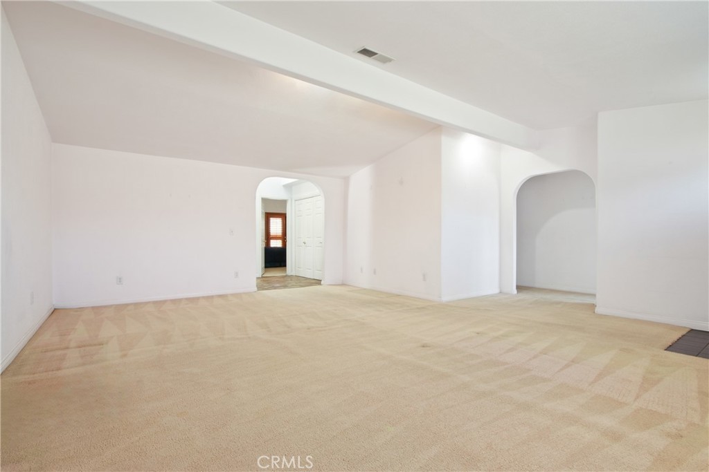 14132 Roxanne Drive