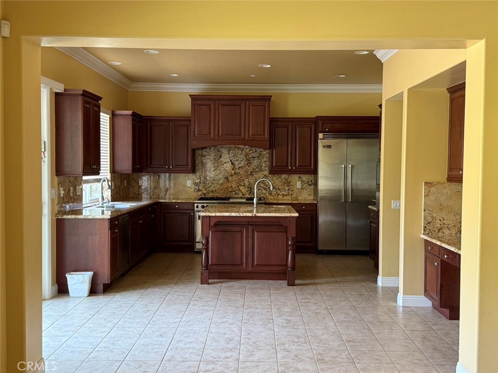 Properties 2 18549 Clydesdale