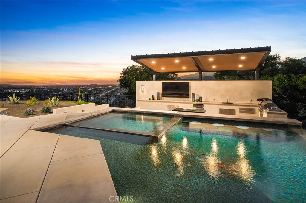 4485 Broken Spur Road