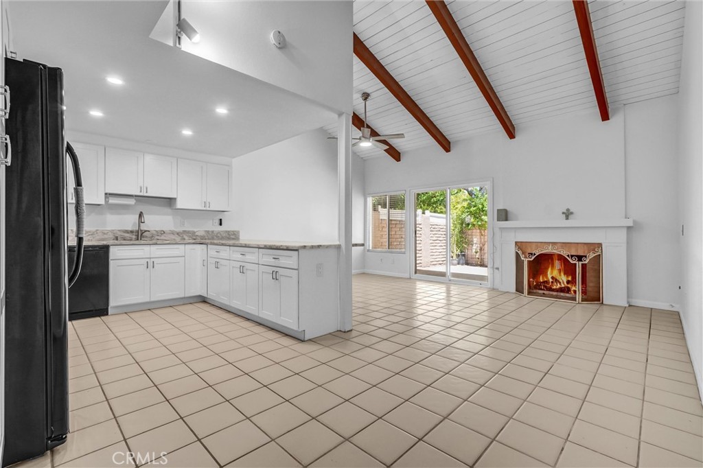 2616 N Tustin Avenue A