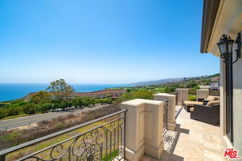 Tiny photo for 31967 Emerald View Drive, Rancho Palos Verdes, CA 90275 (MLS # 26984543)