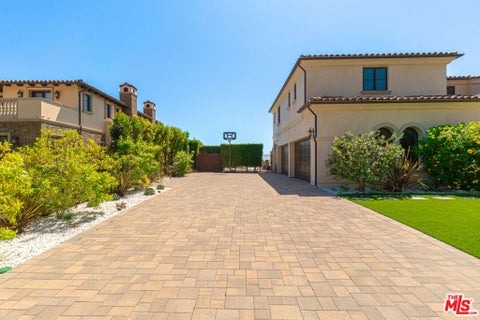 Tiny photo for 31967 Emerald View Drive, Rancho Palos Verdes, CA 90275 (MLS # 26984543)