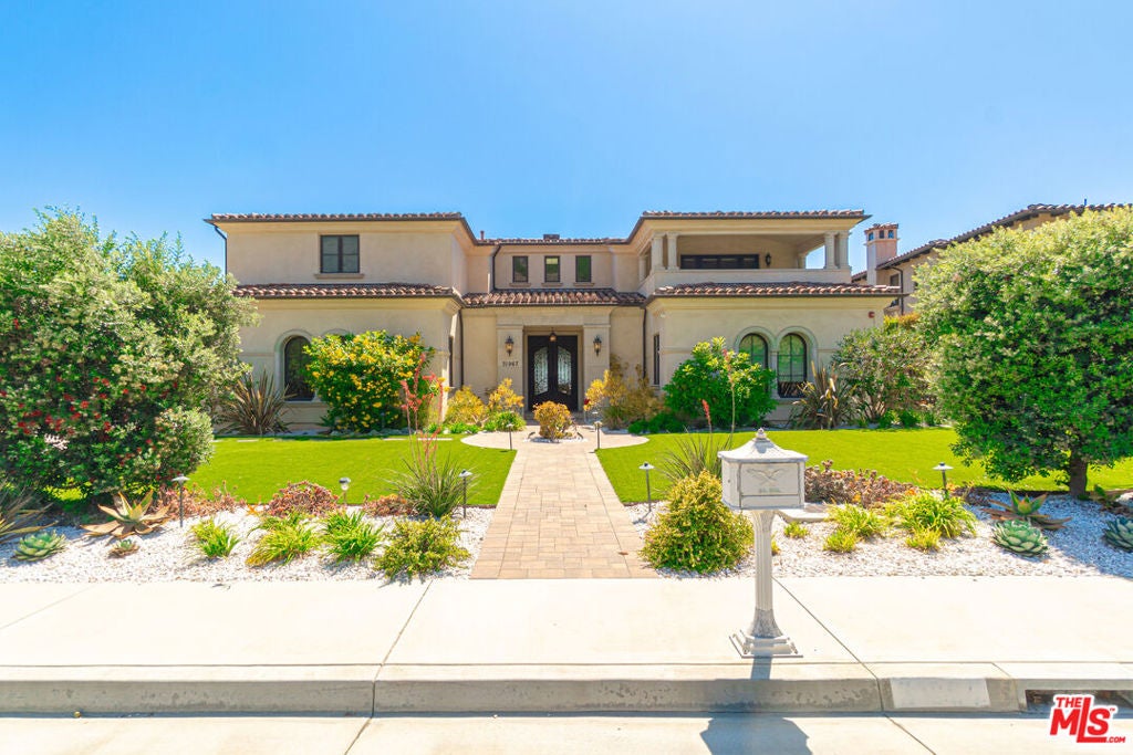 31967 Emerald View Drive
