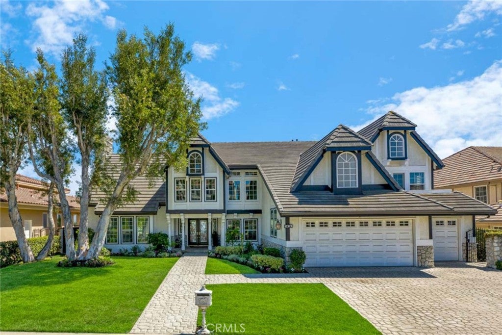3434 E Woodbine Road