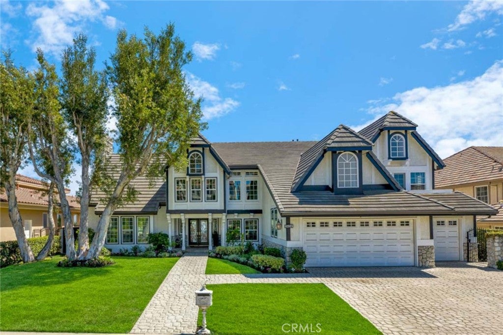 3434 E Woodbine Road