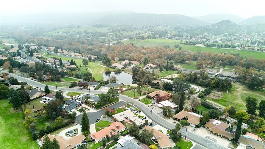 16 River Island Drive