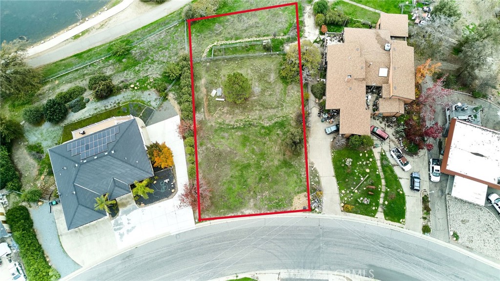 16 River Island Drive