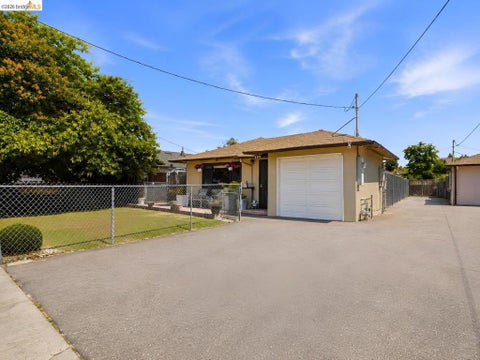 Tiny photo for 290 Shepherd Ave AVE, Hayward, CA 94544 (MLS # 41145200)