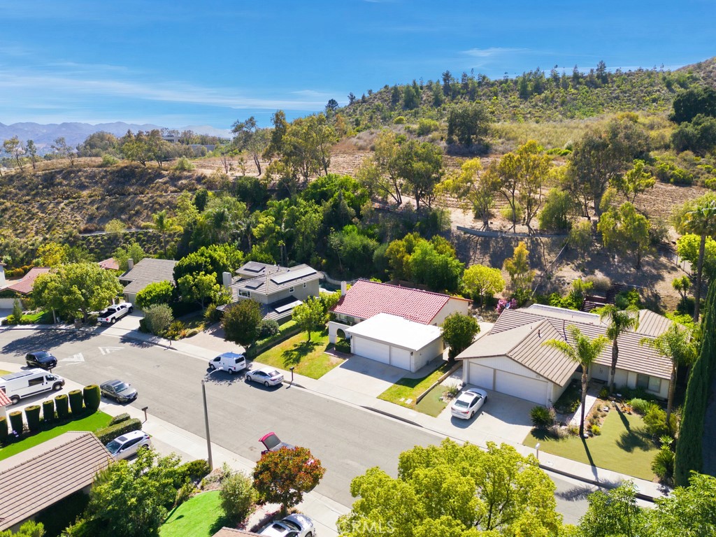 5835 Cardoza Drive