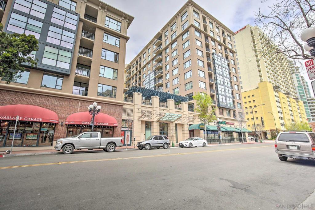 Downtown - Residential Lease