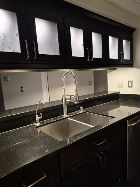 Photo of 600 W 9th Street #207, Los Angeles, CA 90015 (MLS # 219144066DA)