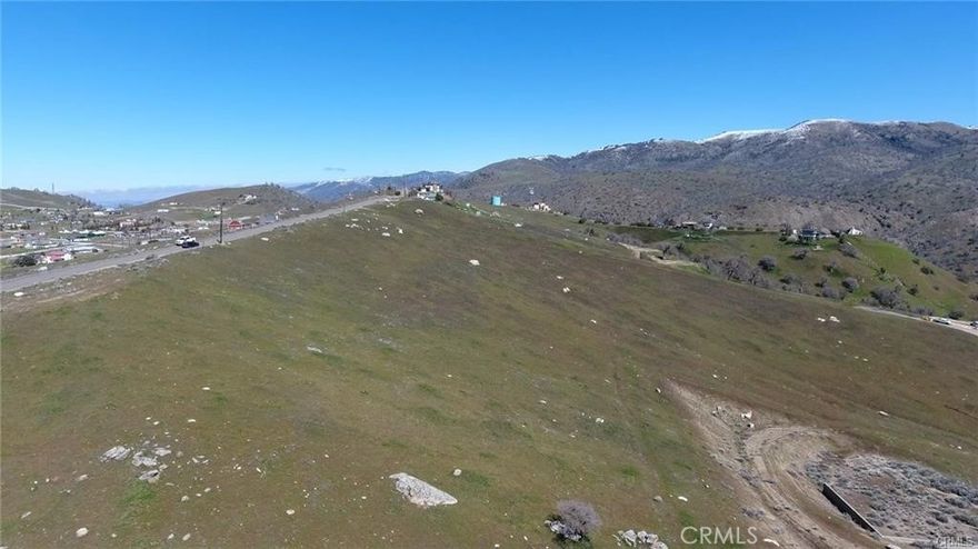 Lot is located in Oak Knolls, with views of the mountains, Tehachapi.