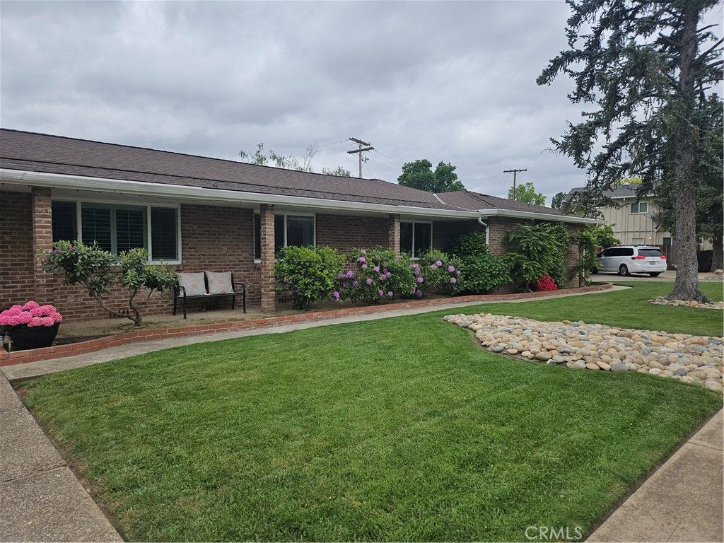 Photo of 1605 Edgewood Drive, Lodi, CA 95240 (MLS # OC25250219)