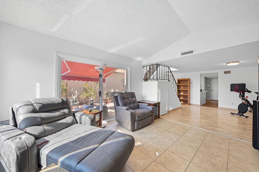 10456 Claudia Avenue