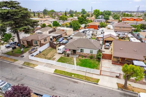 116 E Tichenor Street, Compton, CA 90220 - MLS#: PW25140733