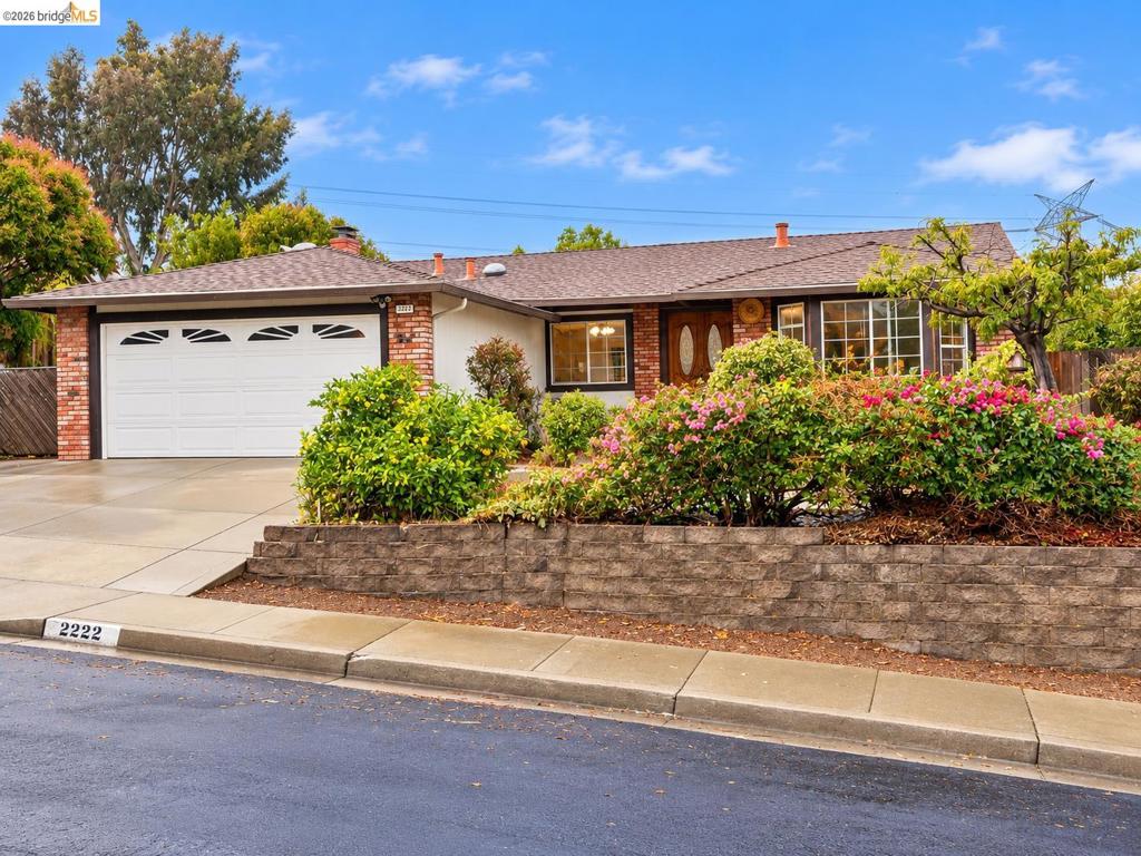 2222 Montevideo Dr