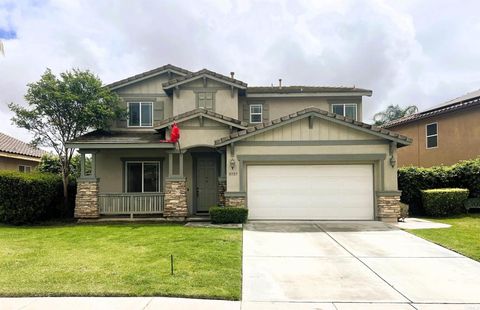 Photo of 31727 Umbria Lane, Winchester, CA 92596 (MLS # PTP2602737)