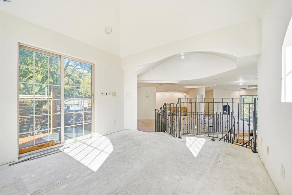 PALOMARES CANYON - Residential