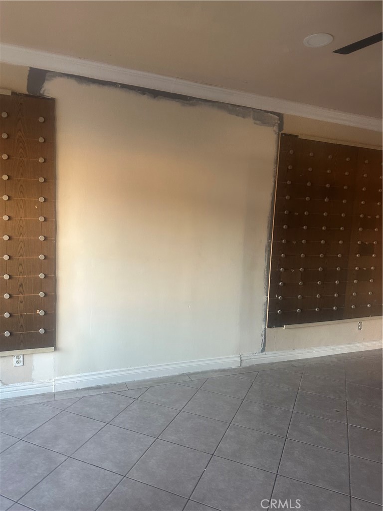 1414 #B S Main Street