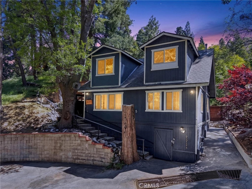 605 Pyramid Drive