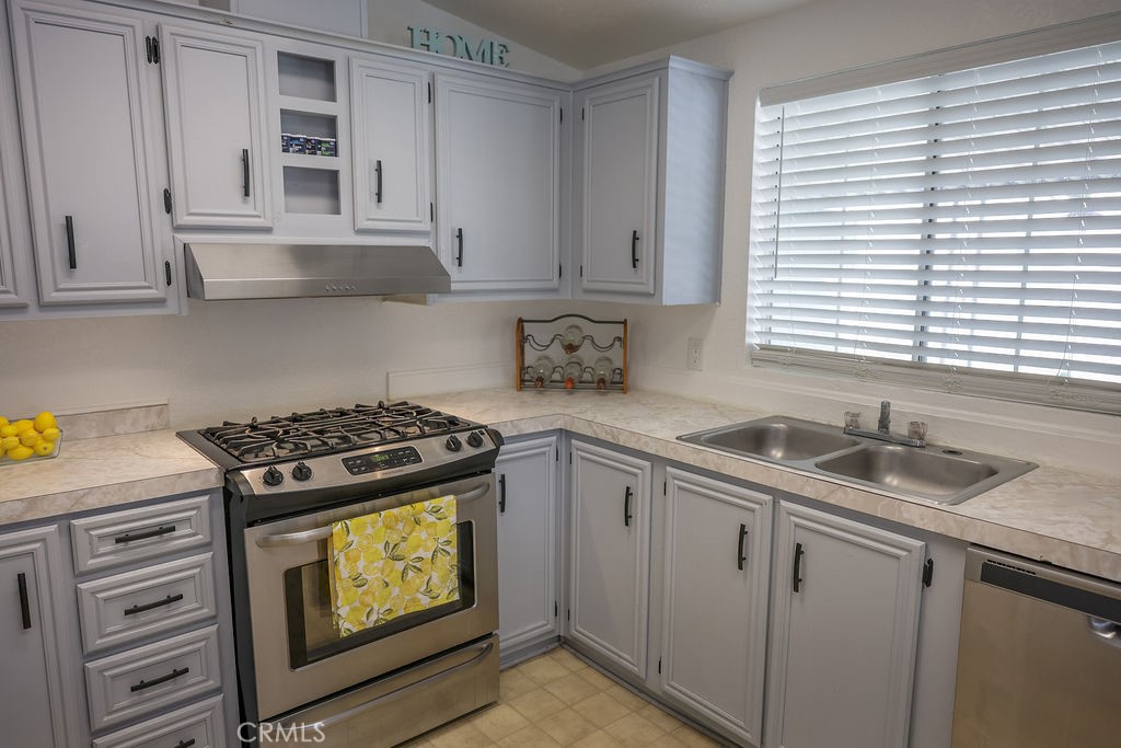 16274 Vasquez Canyon Road 27