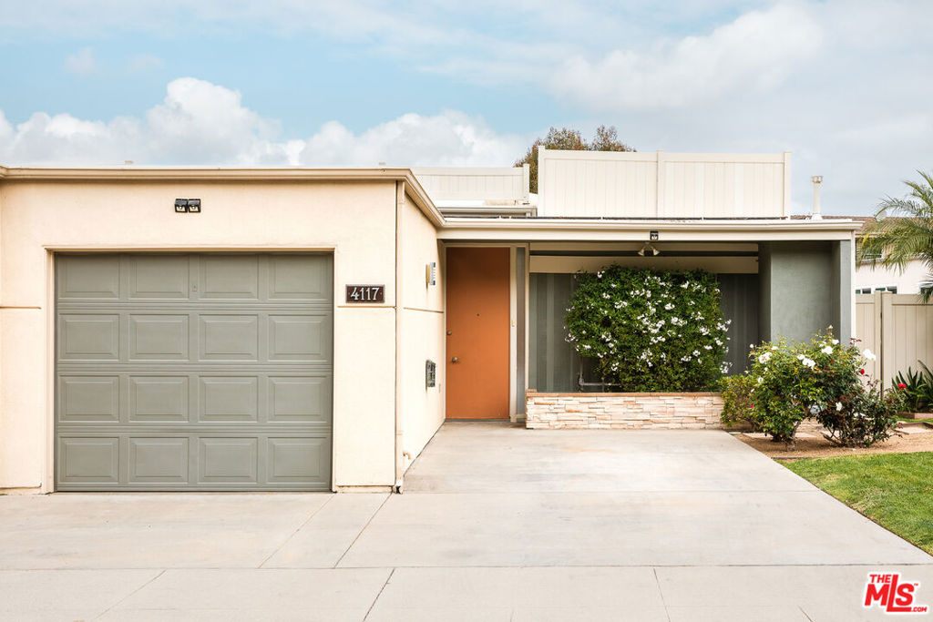 4115 Del Mar Avenue