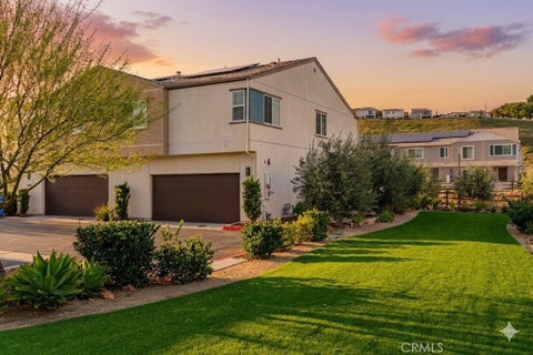 Photo of 35103 Vintage Cove Cv, Fallbrook, CA 92028 (MLS # SW26051734)