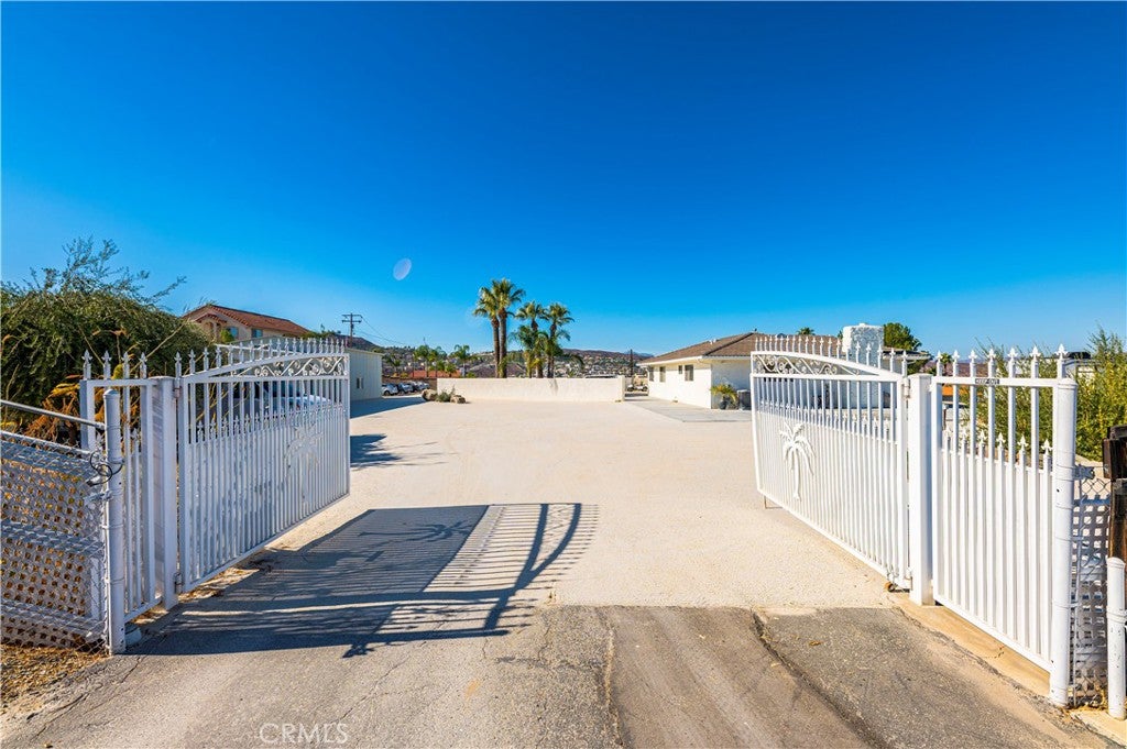 22475 Loch Lomond Drive