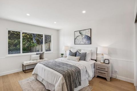 Tiny photo for 14 Kenmar Way, Burlingame, CA 94010 (MLS # ML82037629)