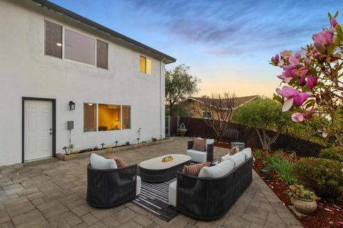 Tiny photo for 14 Kenmar Way, Burlingame, CA 94010 (MLS # ML82037629)