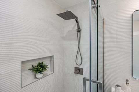 Tiny photo for 14 Kenmar Way, Burlingame, CA 94010 (MLS # ML82037629)