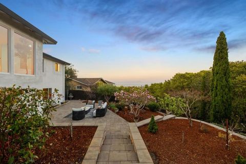 Tiny photo for 14 Kenmar Way, Burlingame, CA 94010 (MLS # ML82037629)