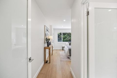 Tiny photo for 14 Kenmar Way, Burlingame, CA 94010 (MLS # ML82037629)