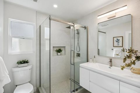 Tiny photo for 14 Kenmar Way, Burlingame, CA 94010 (MLS # ML82037629)