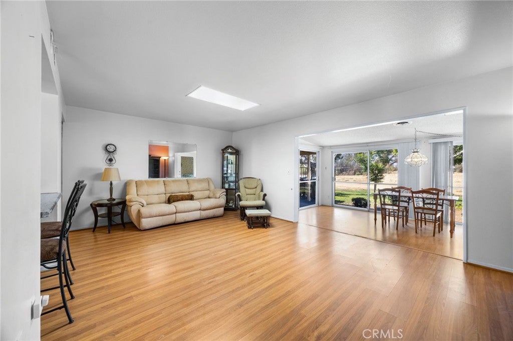 26275 Cherry Hills