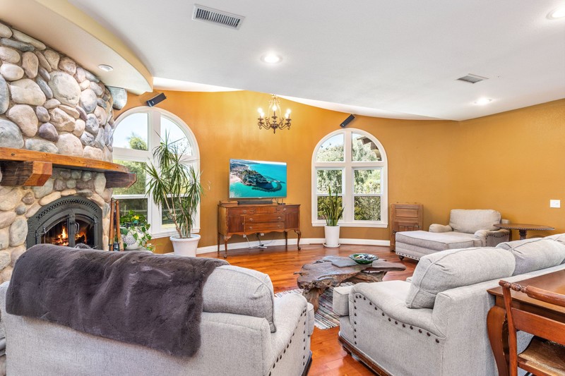 37105 Remuda Drive