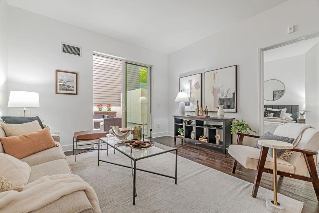 50 Lansing Street 108