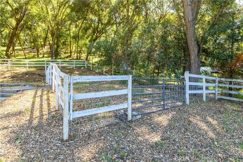 Tiny photo for 7695 Del Rio Rd, Atascadero, CA 93422 (MLS # NS26085896)