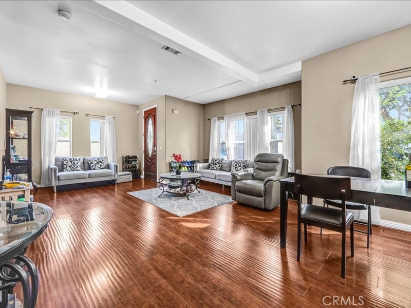 237 S Del Mar Avenue