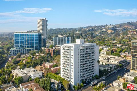 Photo of 999 N Doheny Drive #406, West Hollywood, CA 90069 (MLS # 26858609)